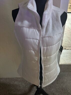 Fila Women's White Quilted Puffer Vest with Fleece Collar